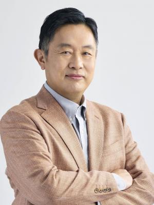 内藤　剛志